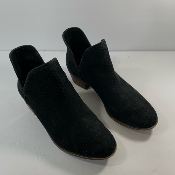 Lucky Brand Bashina Perforated Bootie Black - Picture 4 of 8